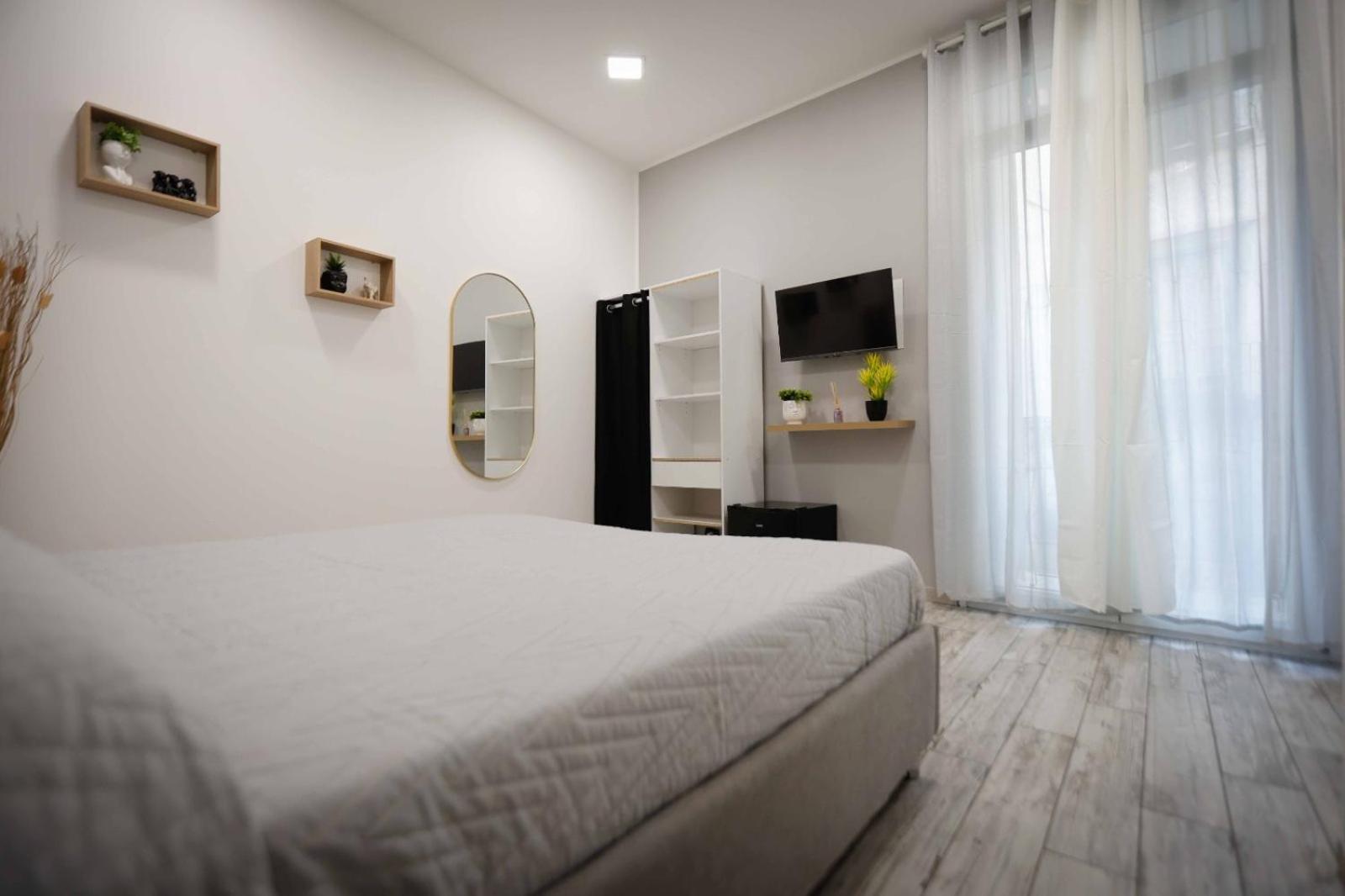 Stay In The Heart Of Salerno - Near The Duomo "La Finestra Sul Borgo" Exterior foto